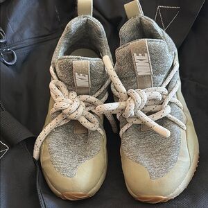 Nike Gray and Sage green sz 9.5 Women’s Sneakers with Modern Design